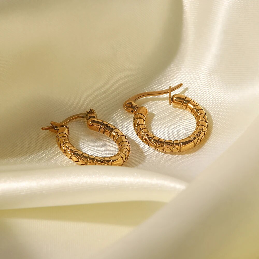Arete en Aro Puglia (Chapado en Oro 18K)