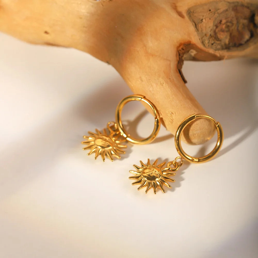 Aretes Sol de Mayo (Chapado en Oro 18K)