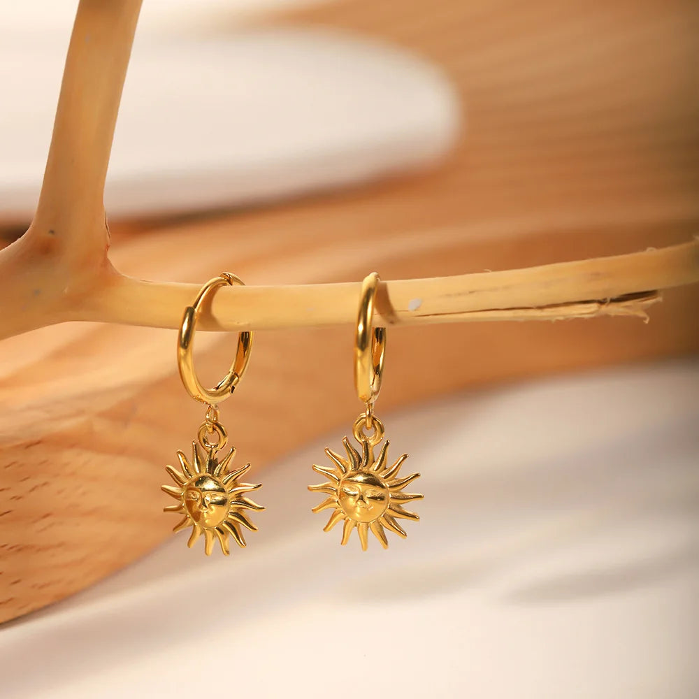Aretes Sol de Mayo (Chapado en Oro 18K)