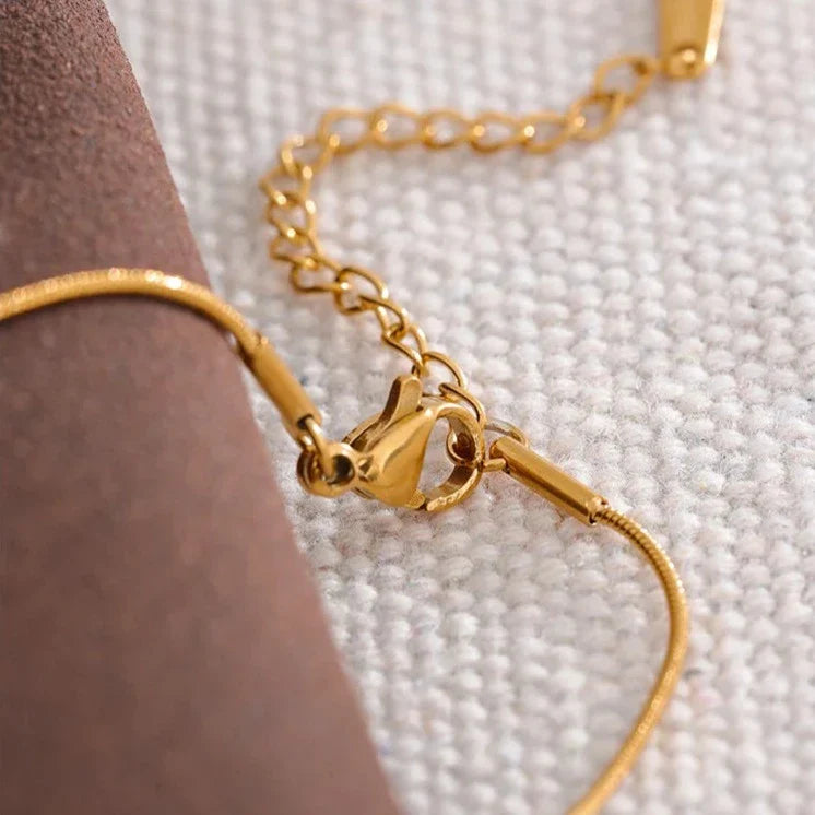 Collar Lazo (Chapado en Oro 18K)