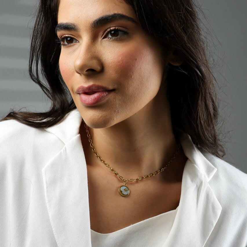 Collar Marsella Sol y Luna (Baño en Oro 18K)