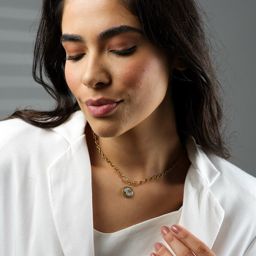 Collar Marsella Sol y Luna (Baño en Oro 18K)