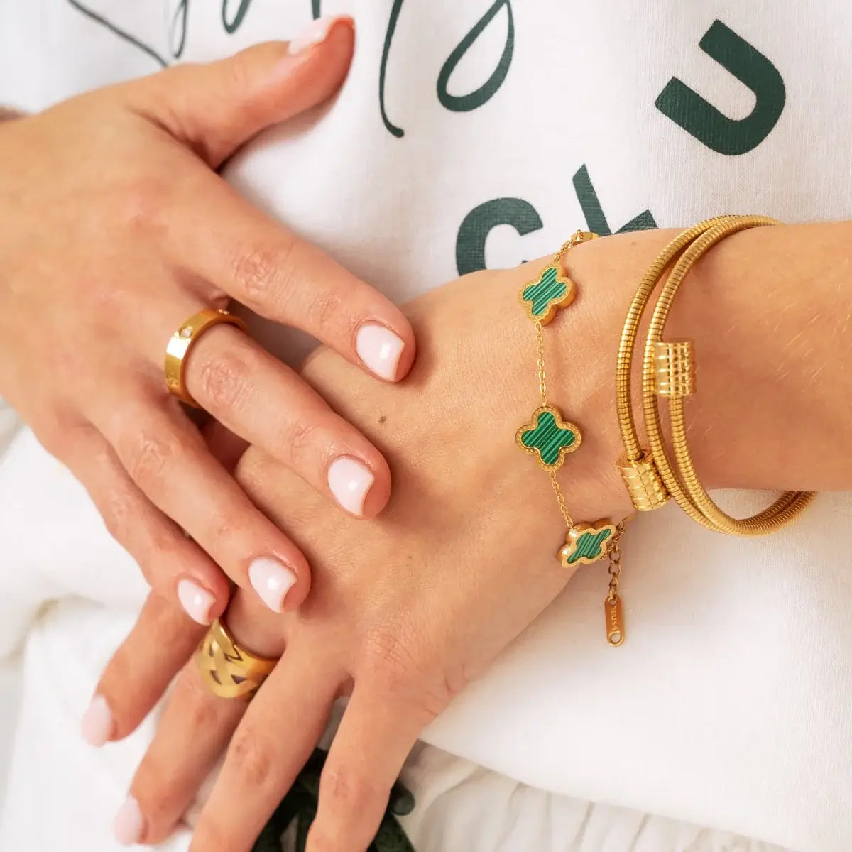 Pulsera Triple Espiral (Chapado en Oro)