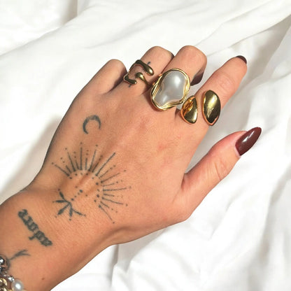 Anillo Perla Aura (Chapado en Oro)