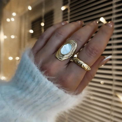 Anillo Celeste Sol y Luna Circonia (Chapado en Oro 18K)
