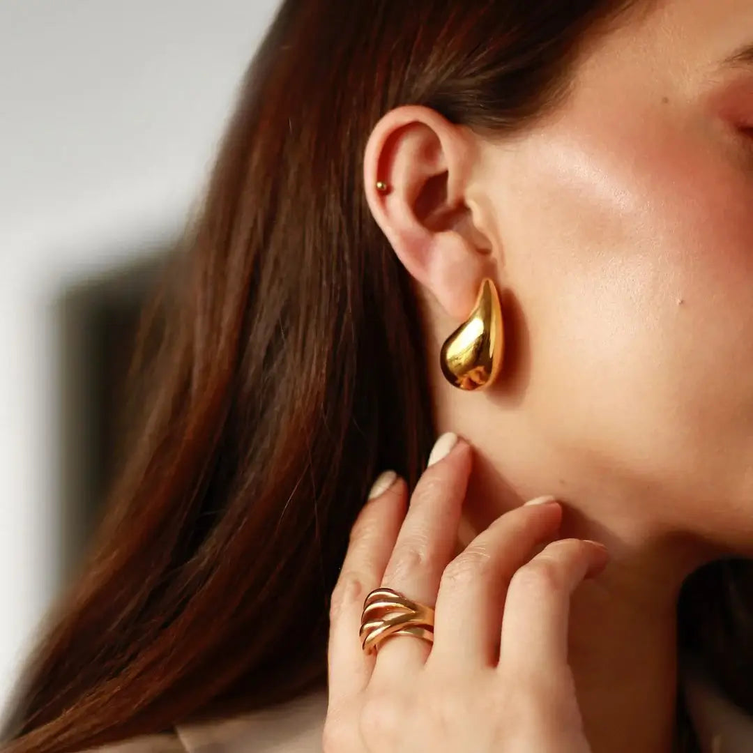 Arete Gota Hailey (Chapado en Oro 18K)