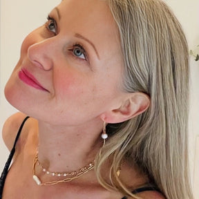 Collar de Perla Rústica con Eslabones (Chapado en Oro 18K)