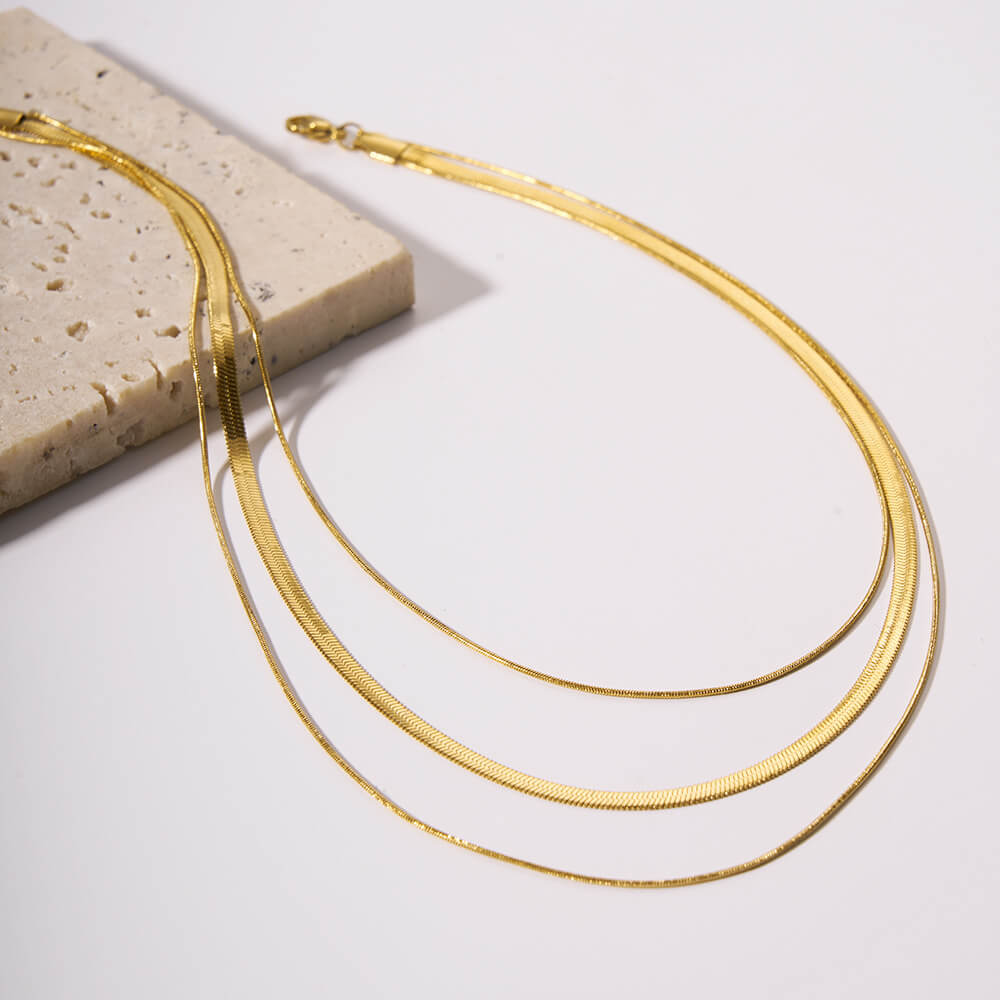 Collar Mixto de Malla y Cola de Ratón (Chapado en Oro 18K)