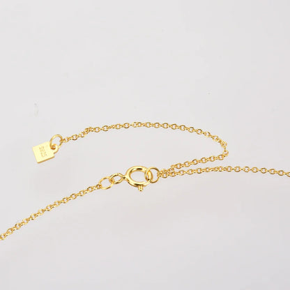 Collar Mano de Fátima Hamsá con Circonia (Chapado en Oro 18K)