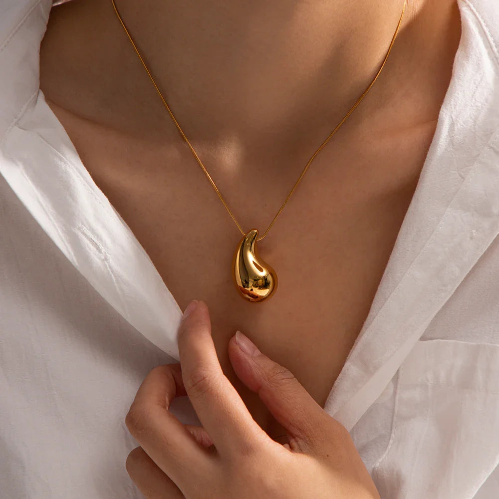 Collar Gota Hailey (Chapado en Oro 18K)