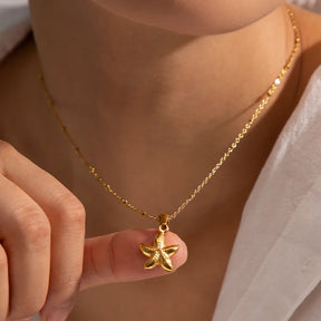 Collar Estrella de Mar (Chapado en Oro 18K)