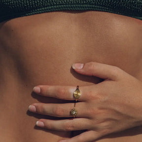Anillo Sol Radiante Minimalista (Chapado en Oro)