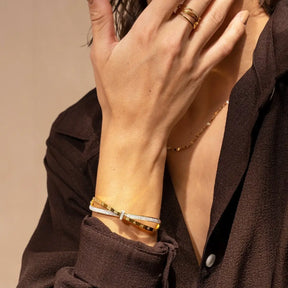 Brazalete Romano Circonia (Chapado en Oro 18K)