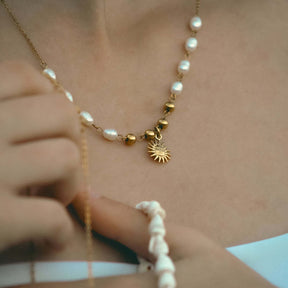 Collar Sol con Perlas (Chapado en Oro)