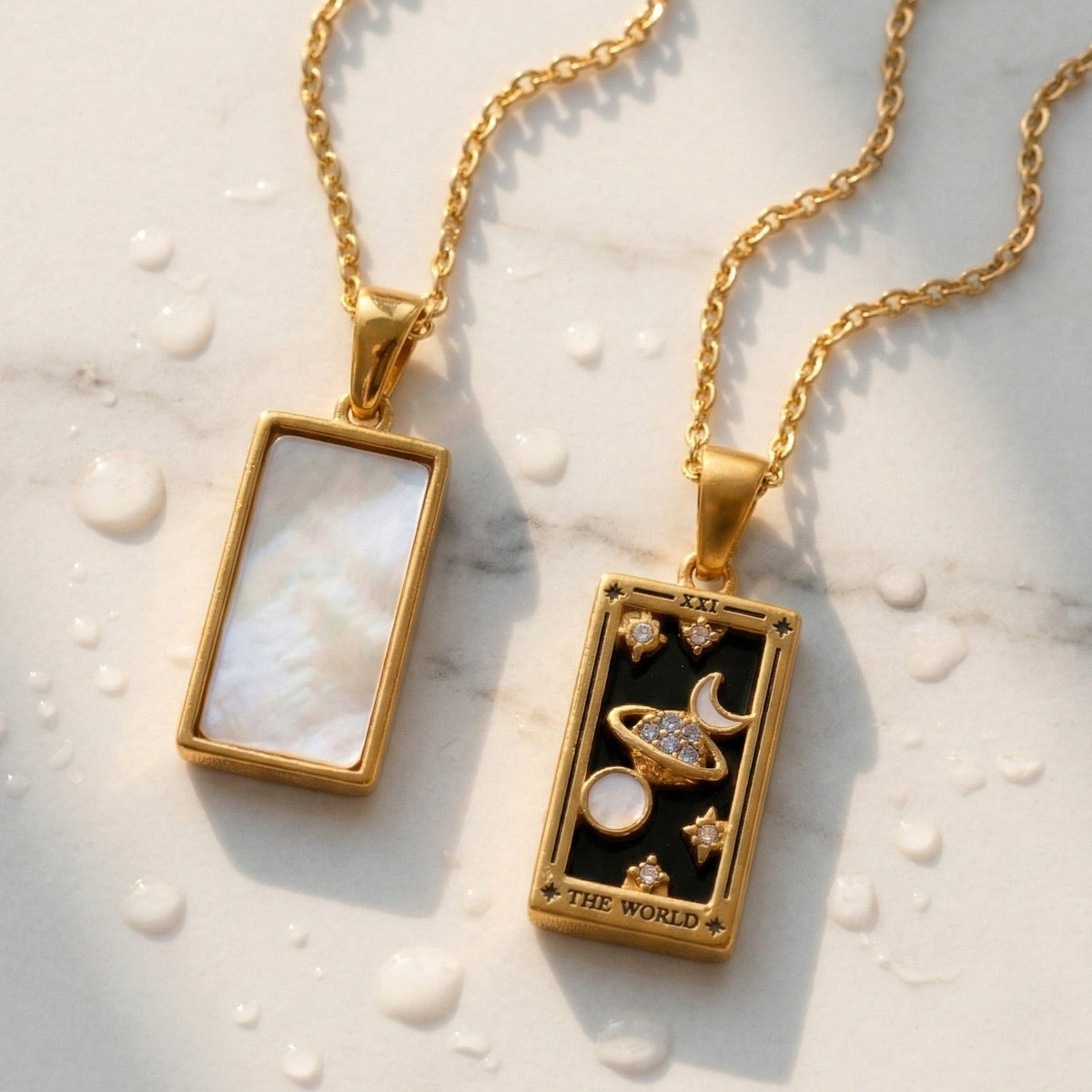 Colección Tarot - Collares con Colgantes de las Cartas (Chapado en Oro 18K)